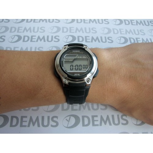 Casio W-212H-1AVES | Laikrodis24.LT